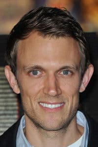 Matt Bettinelli-Olpin photo