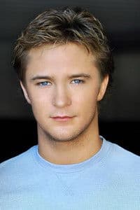 Michael Welch photo