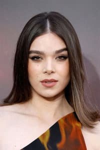 Hailee Steinfeld photo