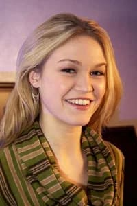 Julia Stiles photo