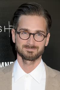 Christopher Renz photo