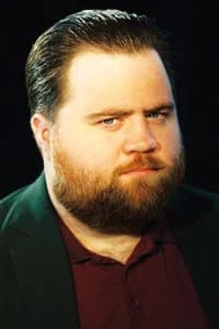Paul Walter Hauser photo