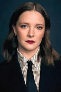 Morfydd Clark photo