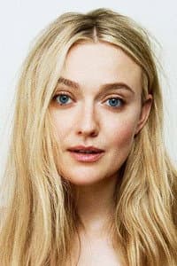 Dakota Fanning photo