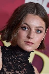 Emma Corrin photo