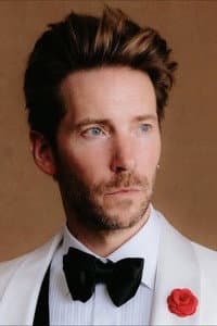 Troy Baker photo