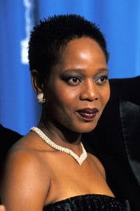 Alfre Woodard photo
