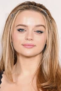 Joey King photo