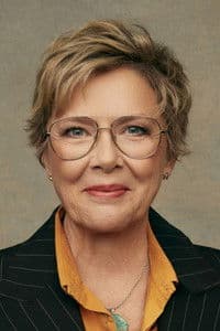Annette Bening photo