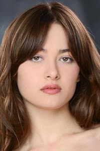 Chloe Avakian photo