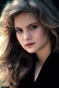 Jennifer Jason Leigh photo