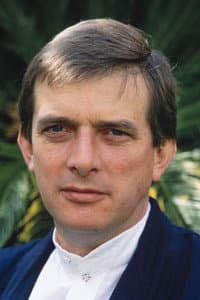 Mike Newell photo