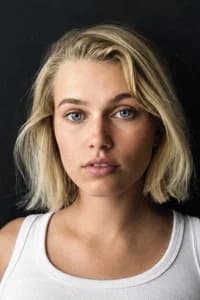 Thea Sofie Loch Næss photo