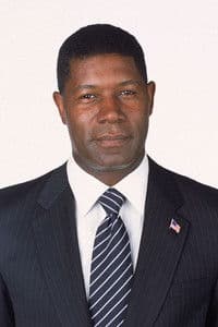 Dennis Haysbert photo