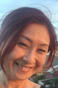 Yumi Yoshiyuki photo