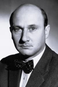 Donald Pleasence photo
