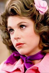 Dinah Manoff photo