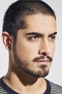 Avan Jogia photo