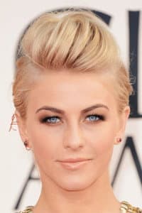 Julianne Hough photo