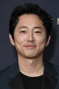Steven Yeun photo