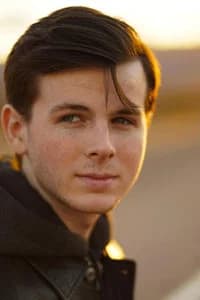 Chandler Riggs photo