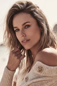 Jessica McNamee photo