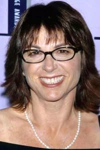 Dinah Manoff photo