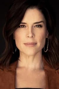 Neve Campbell photo