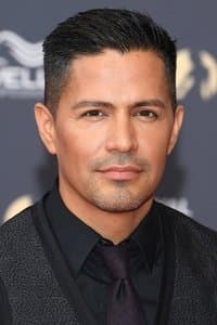 Jay Hernandez photo