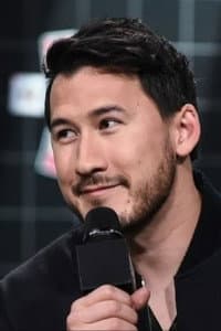 Mark Fischbach photo