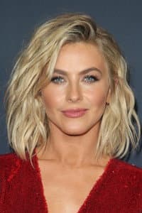 Julianne Hough photo