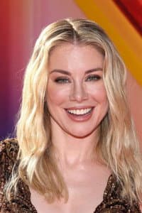 Jennifer Holland photo