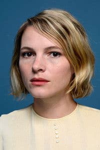 Amy Seimetz photo