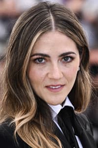 Isabelle Fuhrman photo