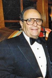 Walter Grauman photo