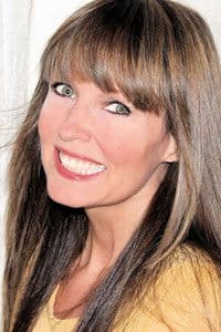 Deborah Foreman photo