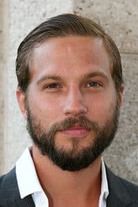 Logan Marshall-Green photo