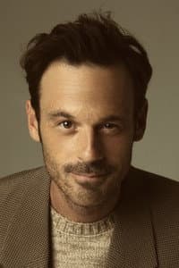 Scoot McNairy photo