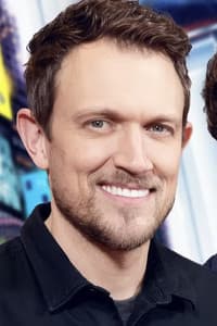 Matt Bettinelli-Olpin photo