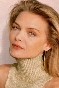 Michelle Pfeiffer photo
