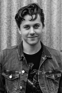 Charlie Steeds photo