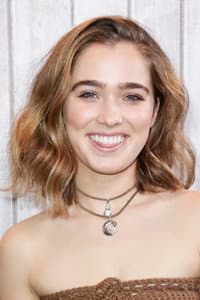 Haley Lu Richardson photo