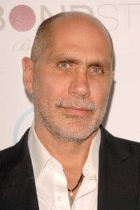 Guillermo Arriaga photo