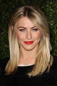 Julianne Hough photo