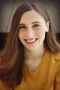 Cassie Hamilton photo