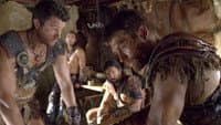Manu Bennett photo