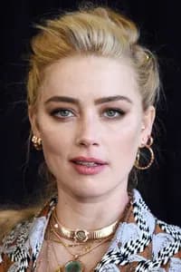 Amber Heard photo