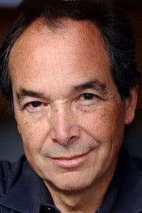 Martin Cruz Smith photo