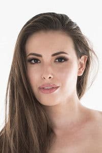 Casey Calvert photo