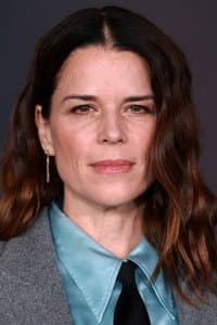 Neve Campbell photo